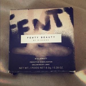 Fenty Metal Moon highlighter